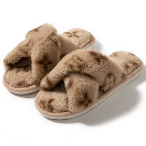 Cozy Faux Fur Clover & Flower Soft Cushioned Slippers $39